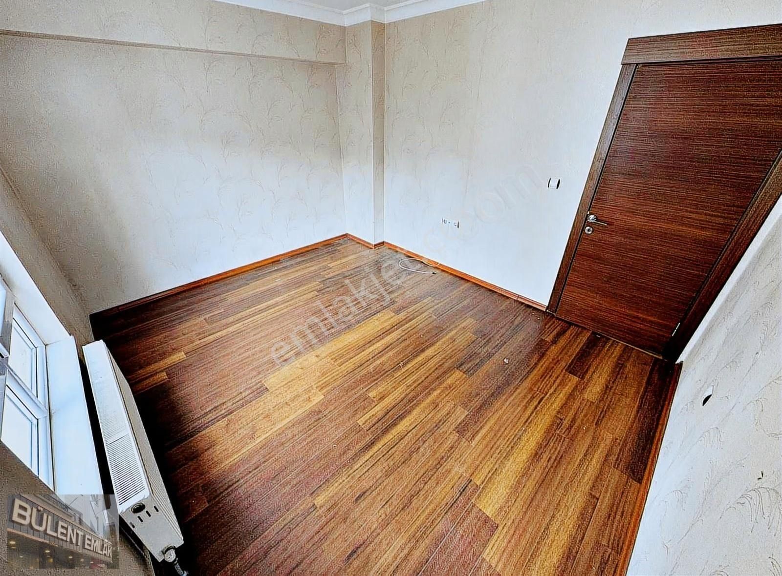 Pamuklarda Site İçerisinde Çift Teras Balkon Kök Tapu Geniş 4+1 - Görsel 2