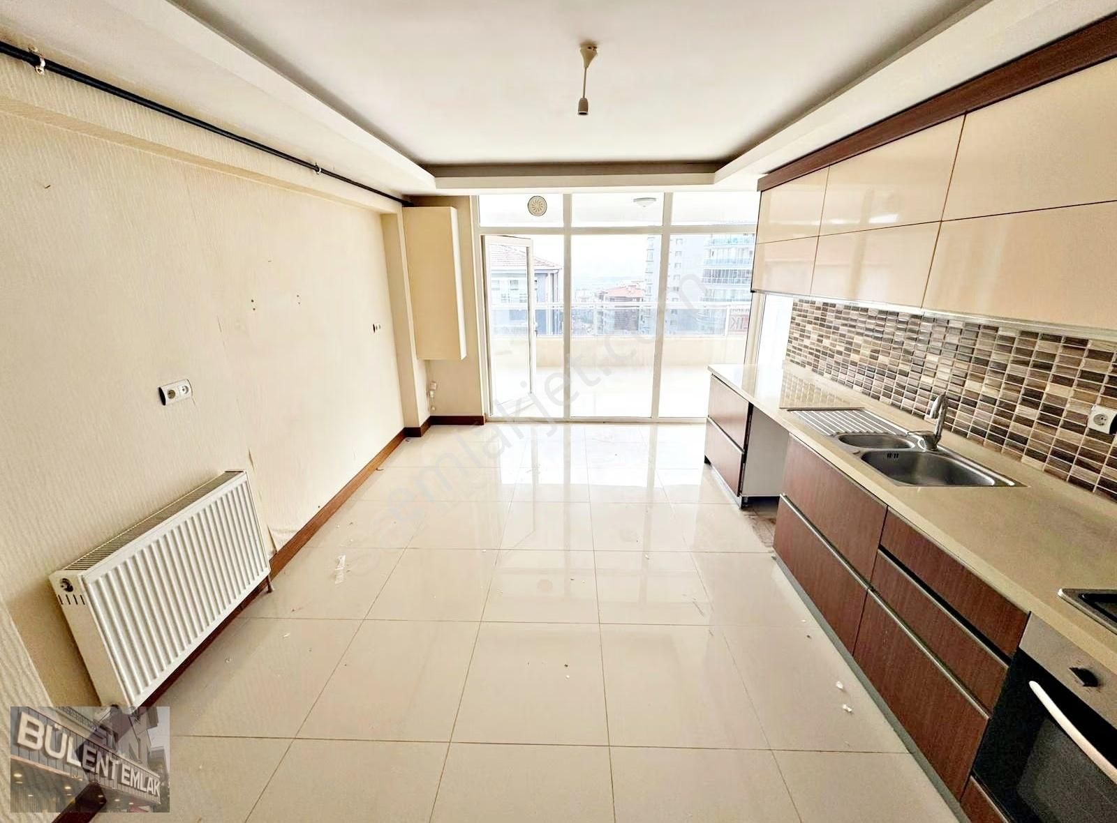 Pamuklarda Site İçerisinde Çift Teras Balkon Kök Tapu Geniş 4+1 - Görsel 25