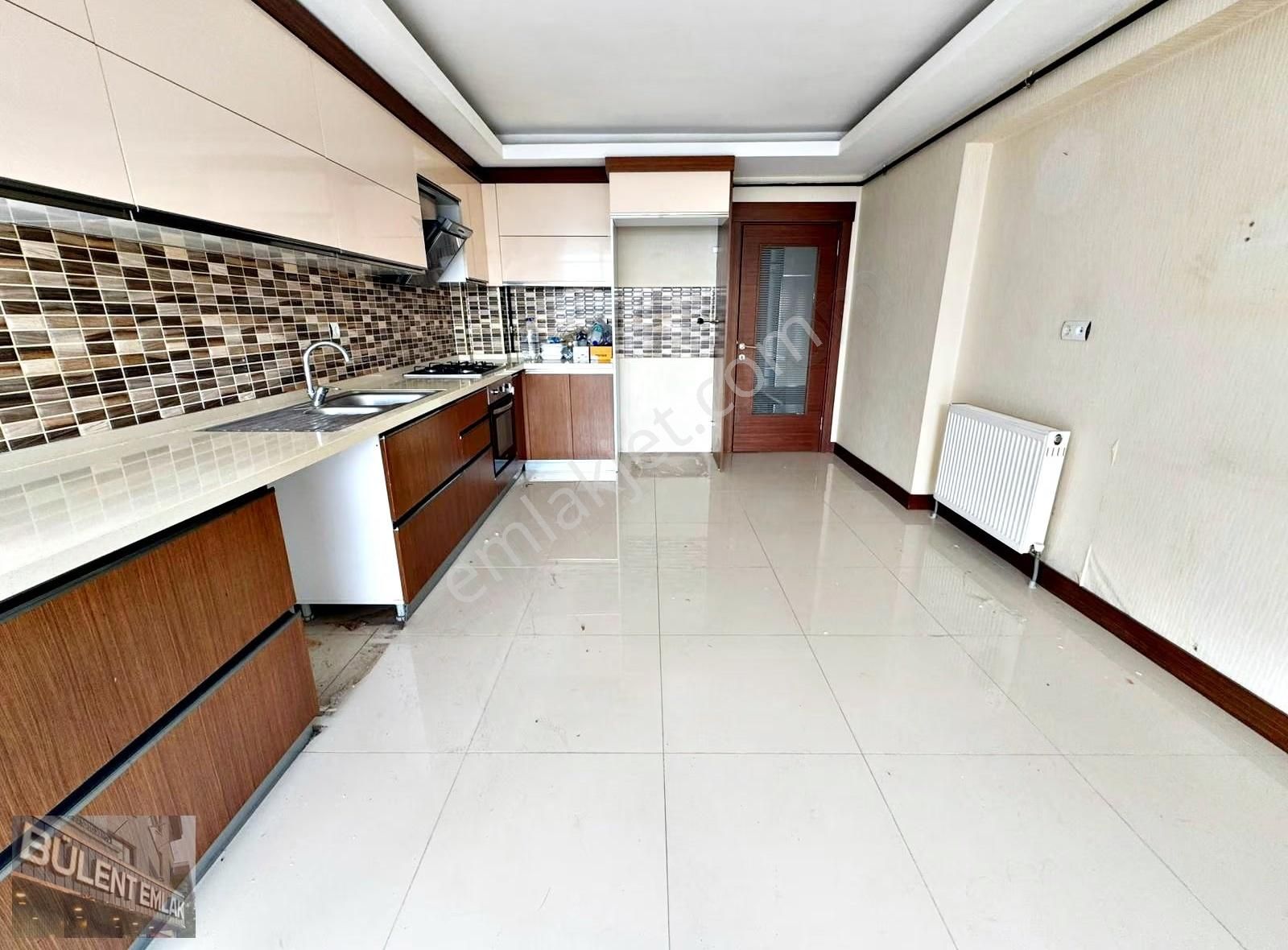 Pamuklarda Site İçerisinde Çift Teras Balkon Kök Tapu Geniş 4+1 - Görsel 16