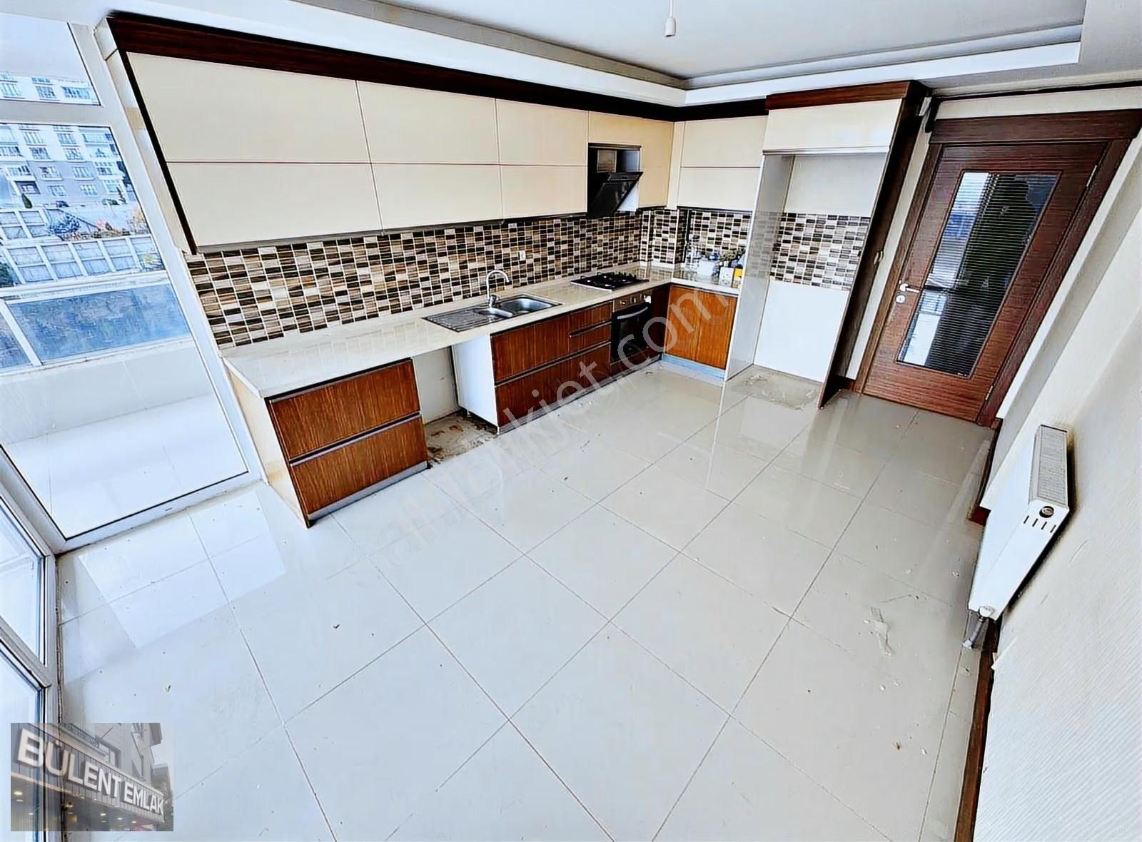 Pamuklarda Site İçerisinde Çift Teras Balkon Kök Tapu Geniş 4+1 - Görsel 8