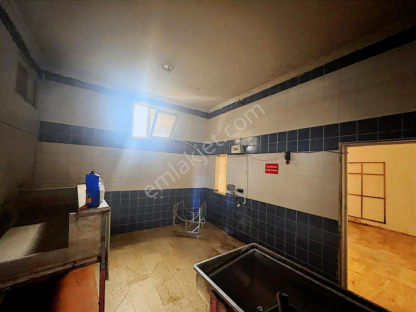 Karamürsel Ereğli Yalova Yolu Üzeri Kiralık Ticari Bina - Görsel 16