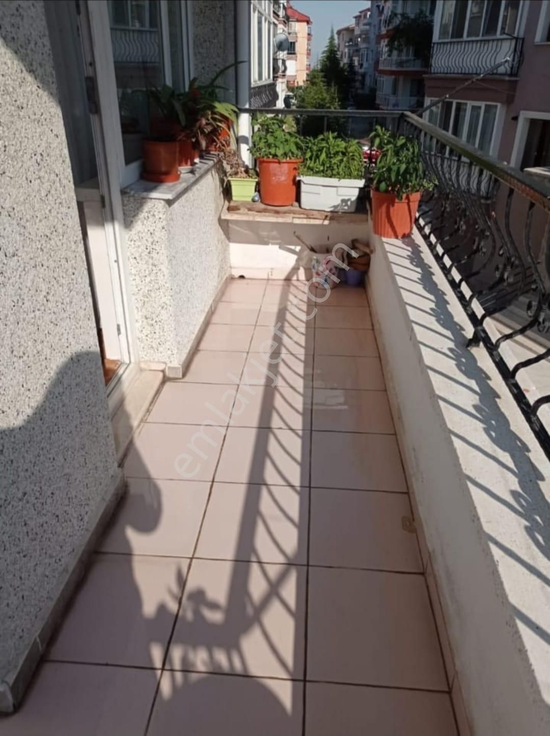 Afyon Fatih Mahallesinde Satılık 3+1 Daire - Görsel 11