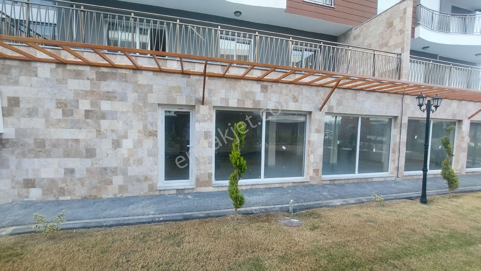 Kuşadası Değirmenderede Havuzlu Sitede Yerden Isıtmalı Sıfır Lüx 3+1 Daire - Görsel 6