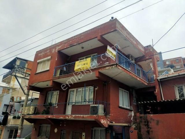 Bayraklıda 323 M2 Satılık Müstakil Ev