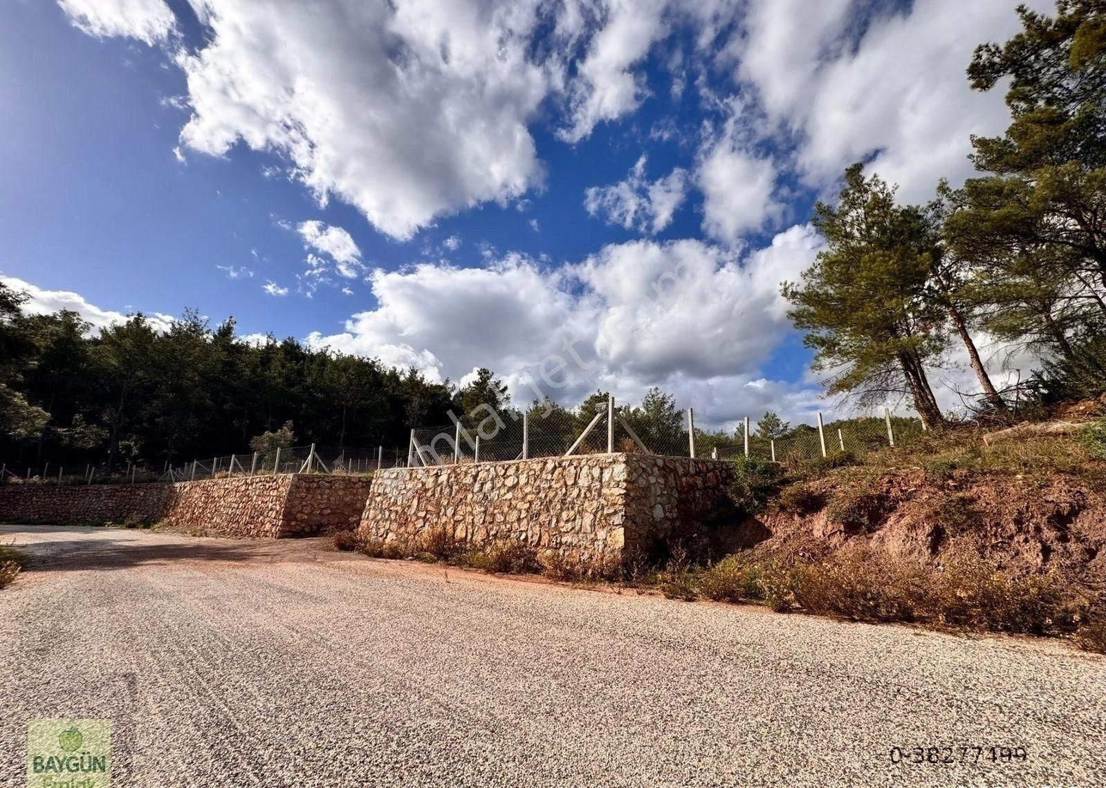Menderes Çatalca Satılık Hobi Bahçesi 200m2 Tapu Satışlı Etrafı Çevrili Yola Cephe - Görsel 6
