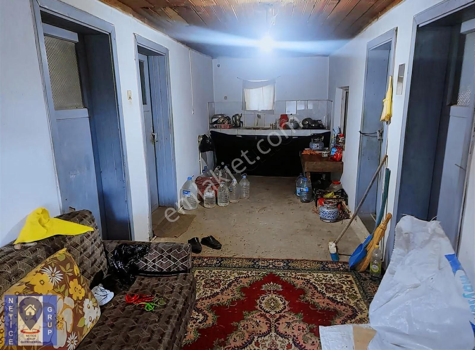 Bursa Üçbeylide 2200 M² Dev Bahçeli Köy Evi Fırsat Fiyatlı ! - Görsel 6