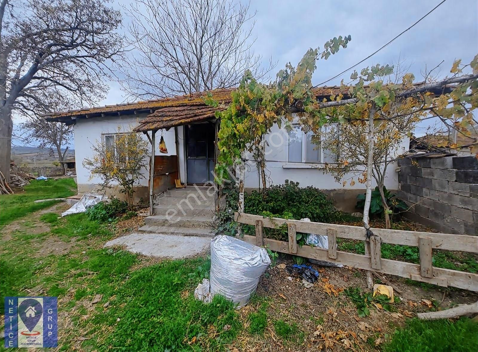 Bursa Üçbeylide 2200 M² Dev Bahçeli Köy Evi Fırsat Fiyatlı ! - Görsel 18