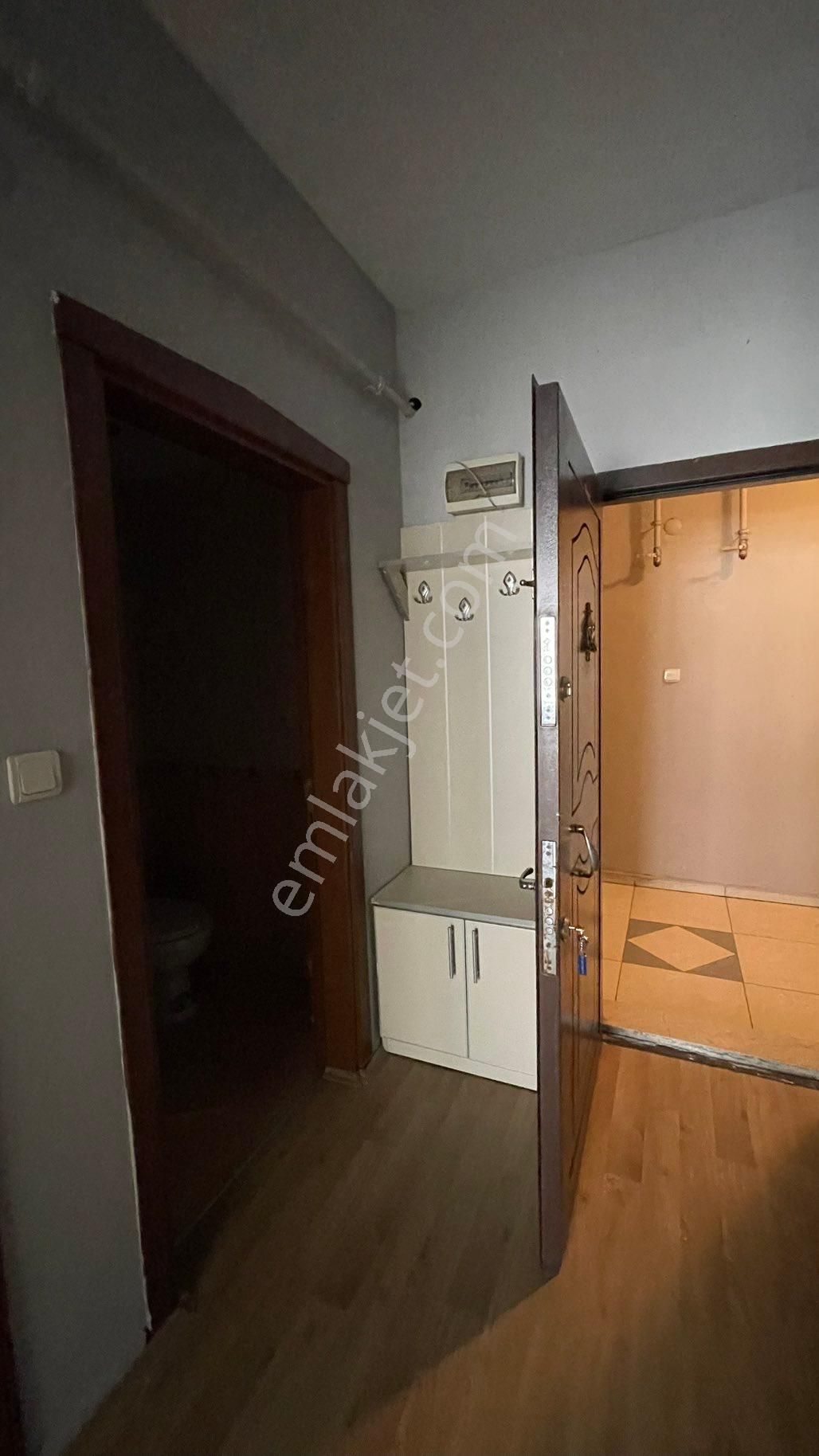Düzce Merkezde Satılık Mobilyalı Ofis - Görsel 11