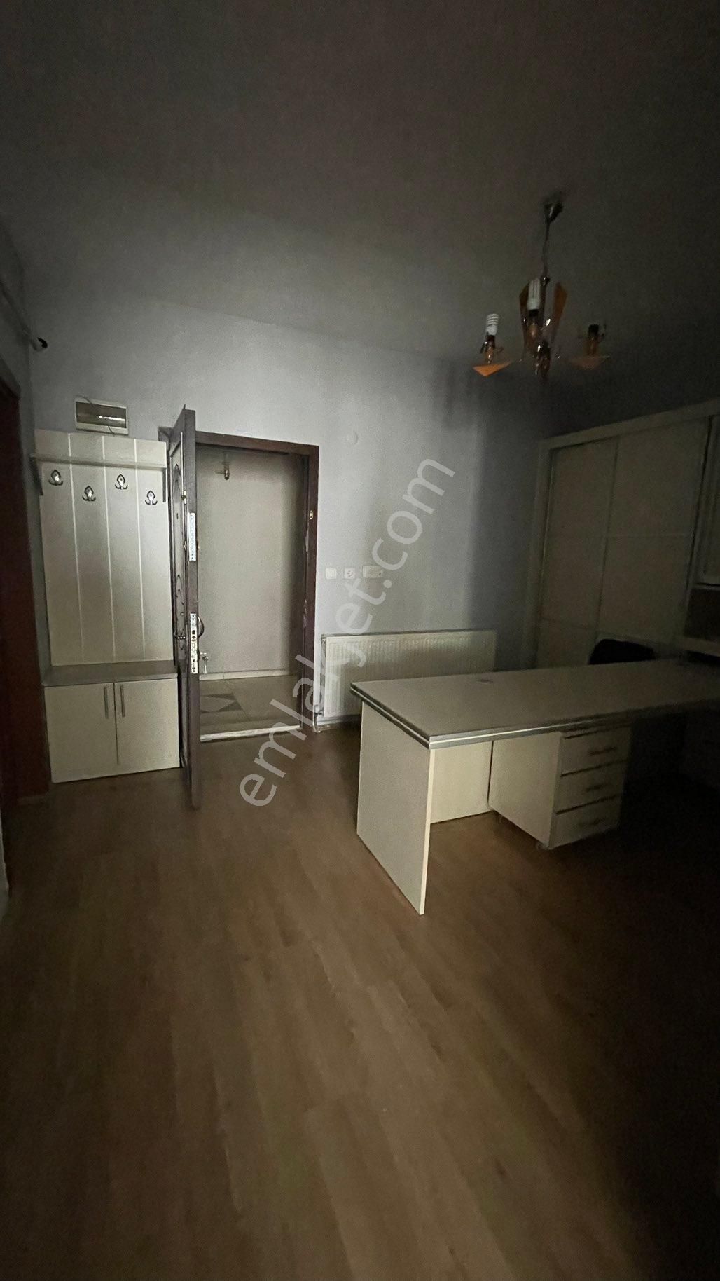 Düzce Merkezde Satılık Mobilyalı Ofis - Görsel 4