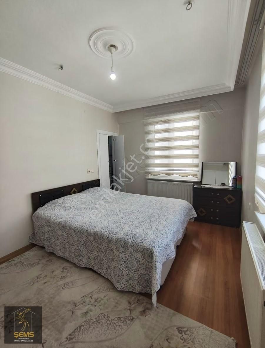 Novada Avm Yakını Bakımlı Ve Teraslı 5+1 Daire - Görsel 29