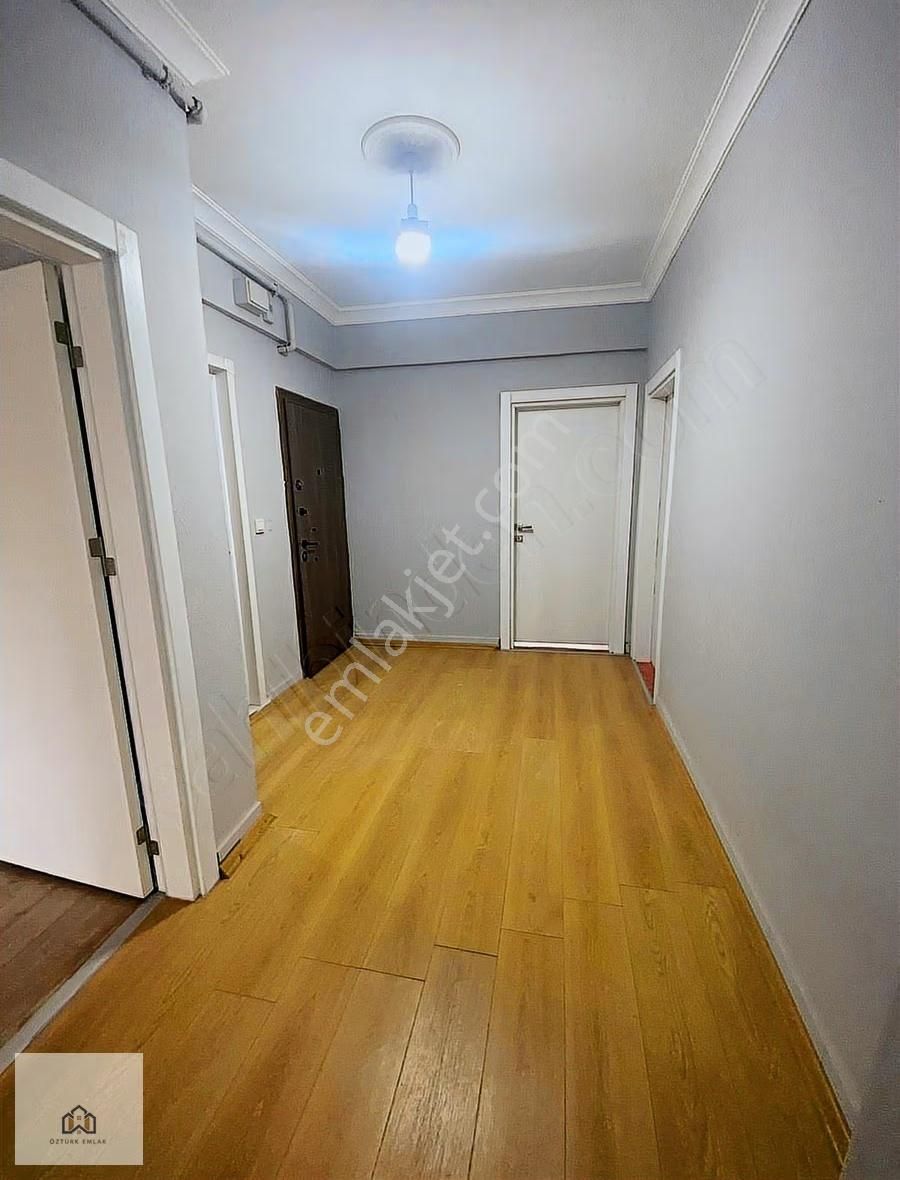 Yayalarda Çift Balkonlu 2+1 Kiralık Daire - Görsel 10