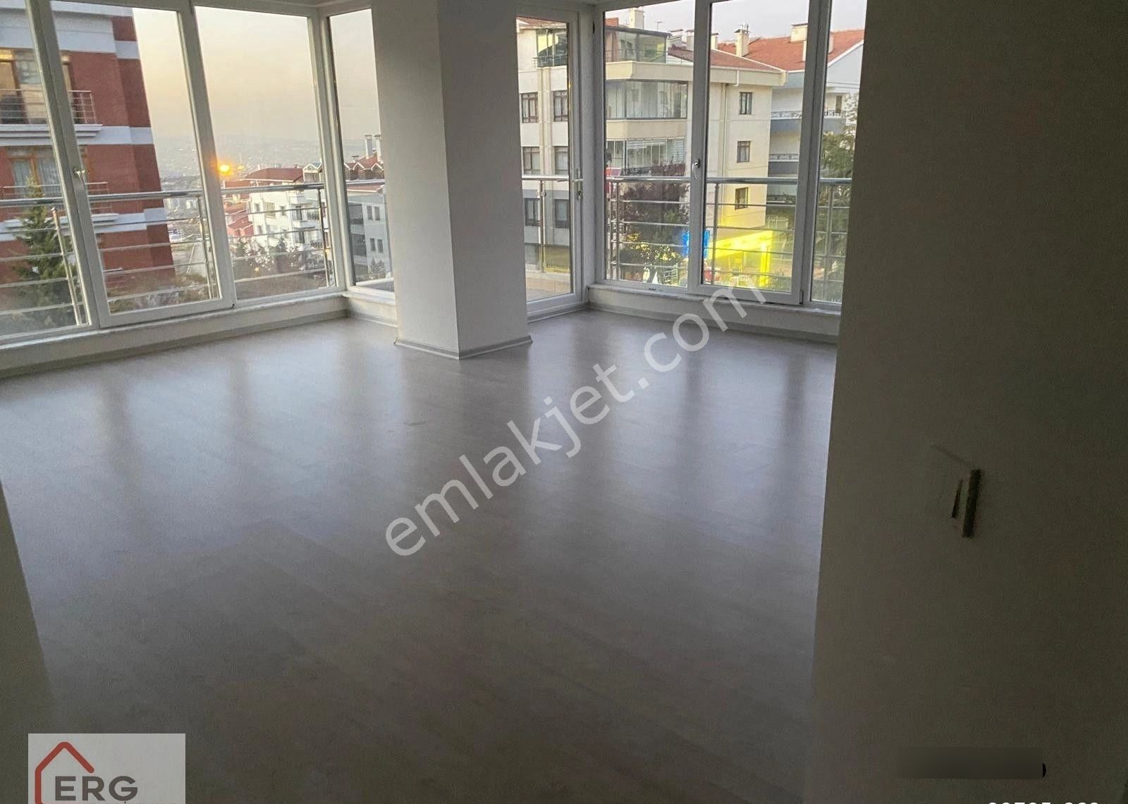 Çankaya Kırkkonaklar Süper İşçilikli Ve Malzemeden Yapılı Kiralık 3+1 - Görsel 14