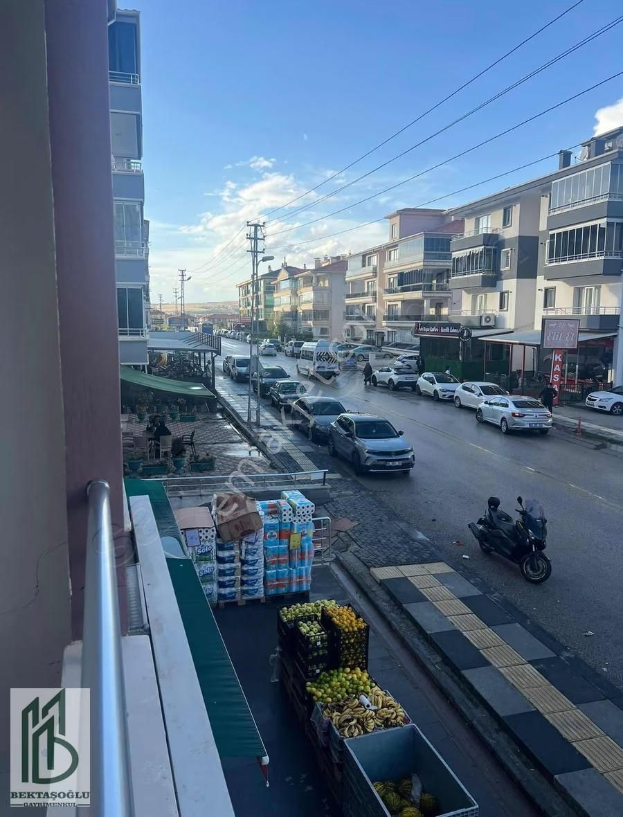 Bahçelievler Mahallesinde Merkezi Konum 3+1 110 M2 - Görsel 7