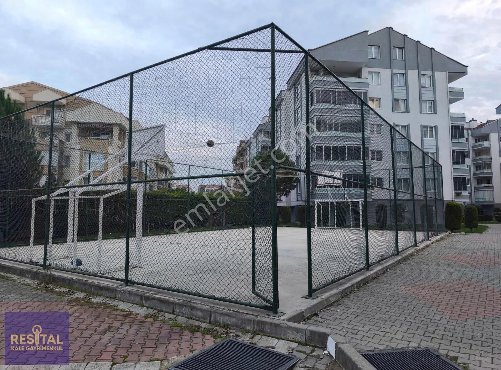 29 Ekim Mah. Mertkent 1 Sitesi 3+1 Havuzlu Daire - Görsel 18