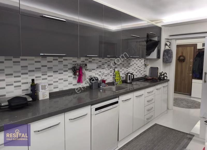 29 Ekim Mah. Mertkent 1 Sitesi 3+1 Havuzlu Daire - Görsel 3