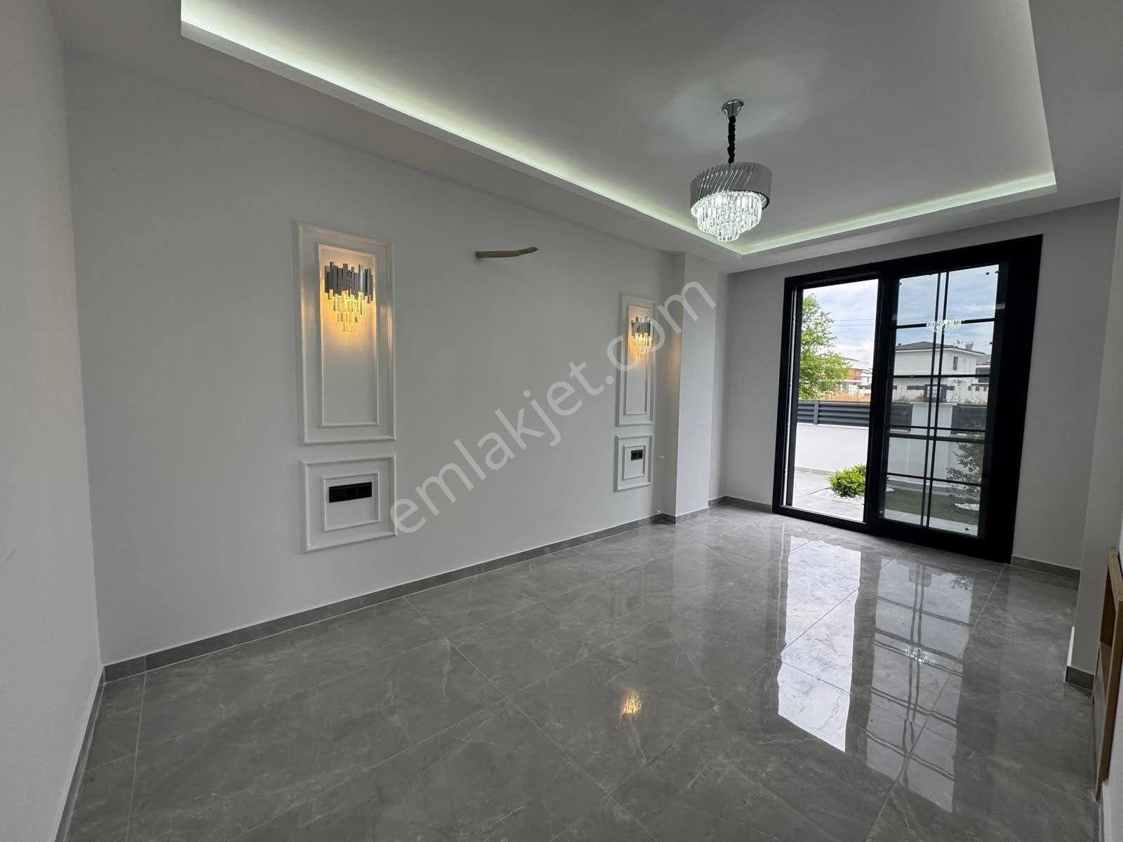 Aydın Didim Efeler Mahallesi'ndetam Müstakil 4+1 Villa300 M2 Arsa Üzerine Yapılmıştır. - Görsel 2