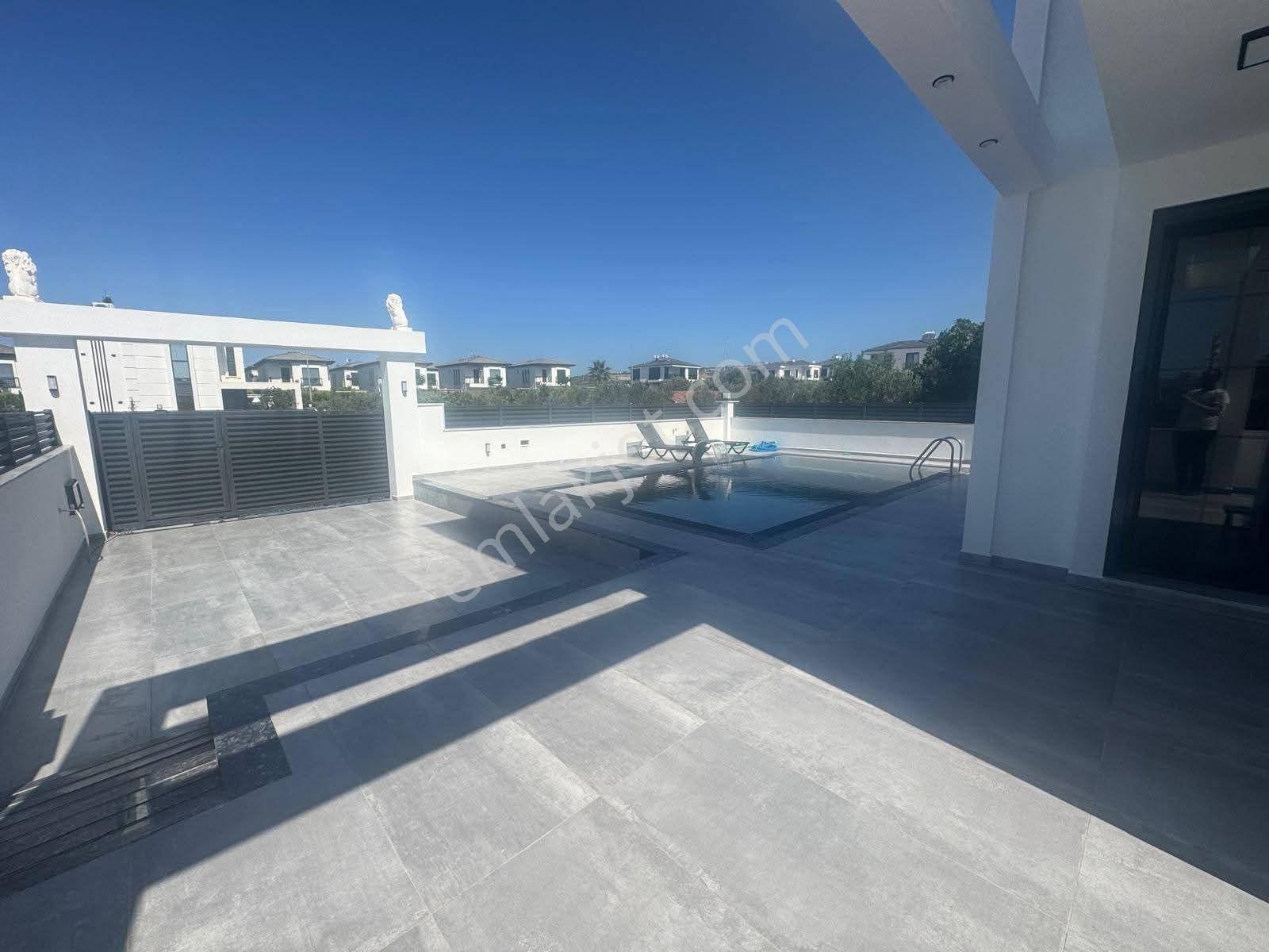 Aydın Didim Efeler Mahallesi'ndetam Müstakil 4+1 Villa300 M2 Arsa Üzerine Yapılmıştır. - Görsel 8