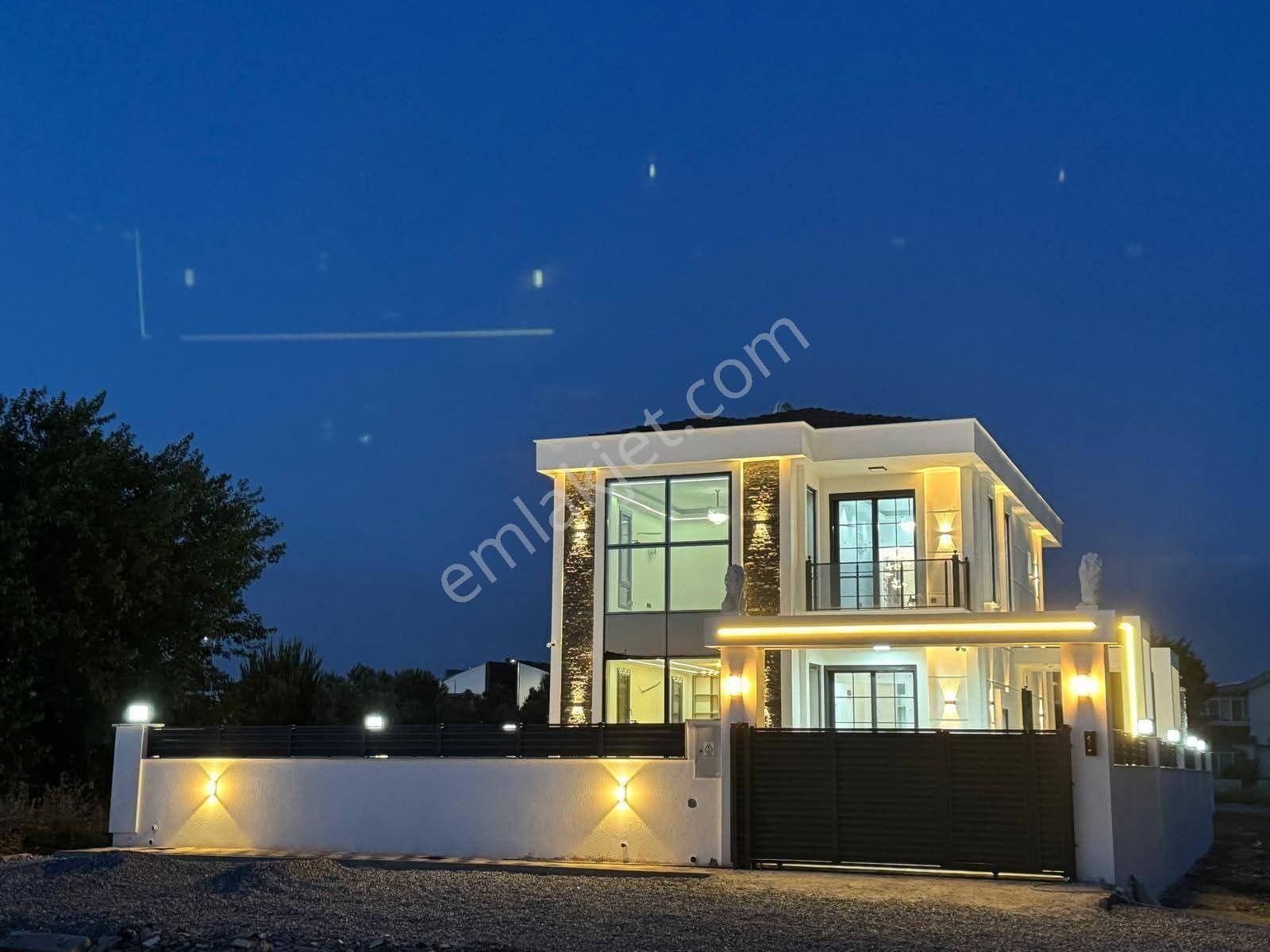 Aydın Didim Efeler Mahallesi'ndetam Müstakil 4+1 Villa300 M2 Arsa Üzerine Yapılmıştır. - Görsel 12