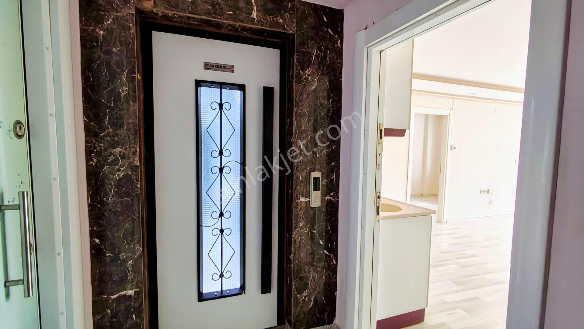 Era Söz Gayrimenkulden Yıldız Mahellesinde Kiralık1+1 Daire - Görsel 4