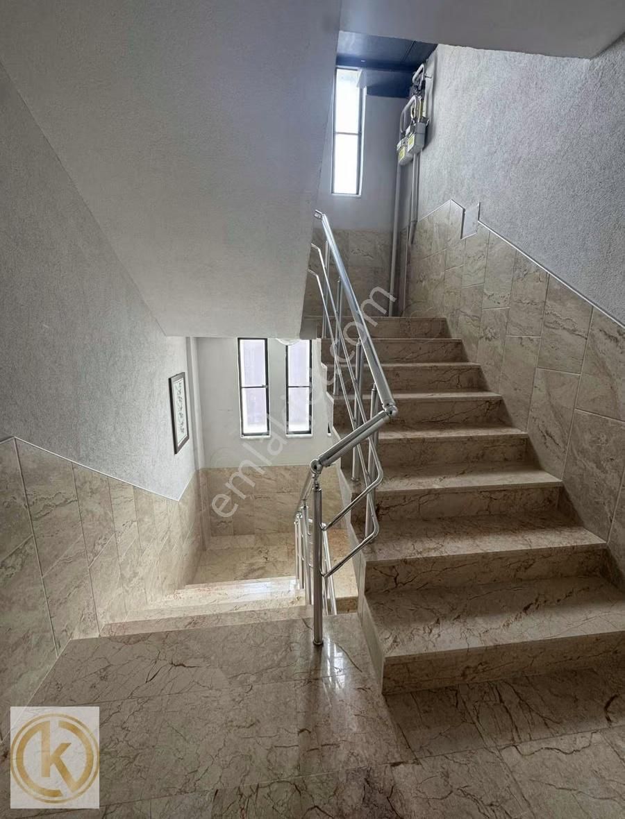 Kaymak Emlaktan Erenler Bağlar'da 3+1 130 M2 Kiralık Daire - Görsel 9