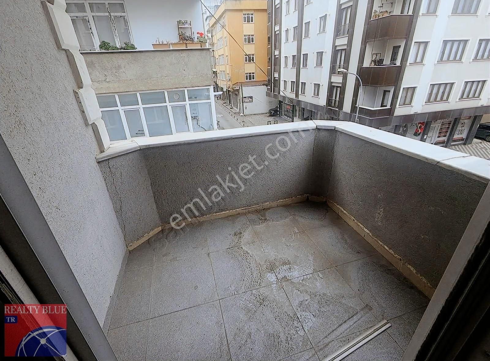 Sultanbeyli Merkezde 3+1 Kiralık Daire - Görsel 4