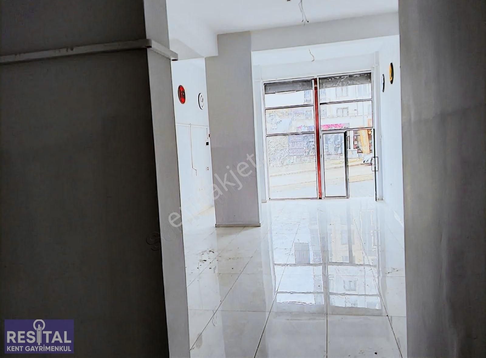 Güneştepe Çamlık Caddesi Üzeri 70 M2 Dükkan - Görsel 14