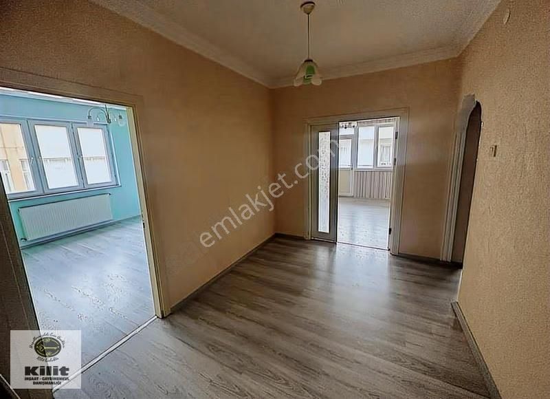 Kilit Emlak'tan Hacıyusuf'ta 3+1 Eşyasız Kiralık Daire - Görsel 16