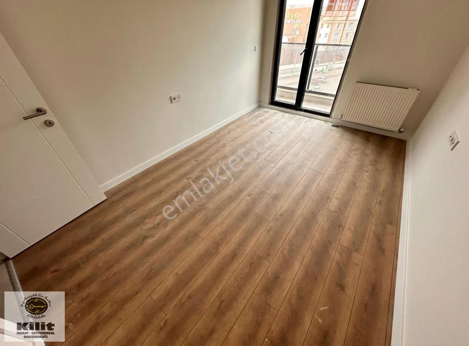 Cadde Port'ta Ön Cephe Satılık 1+1 Sıfır Daire - Görsel 9