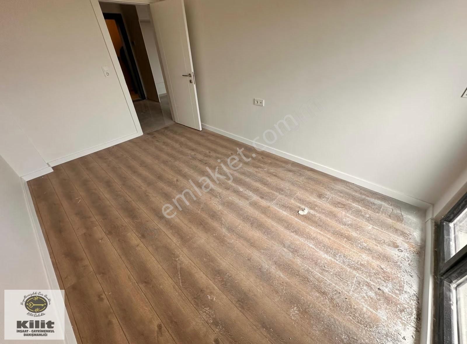 Cadde Port'ta Ön Cephe Satılık 1+1 Sıfır Daire - Görsel 8