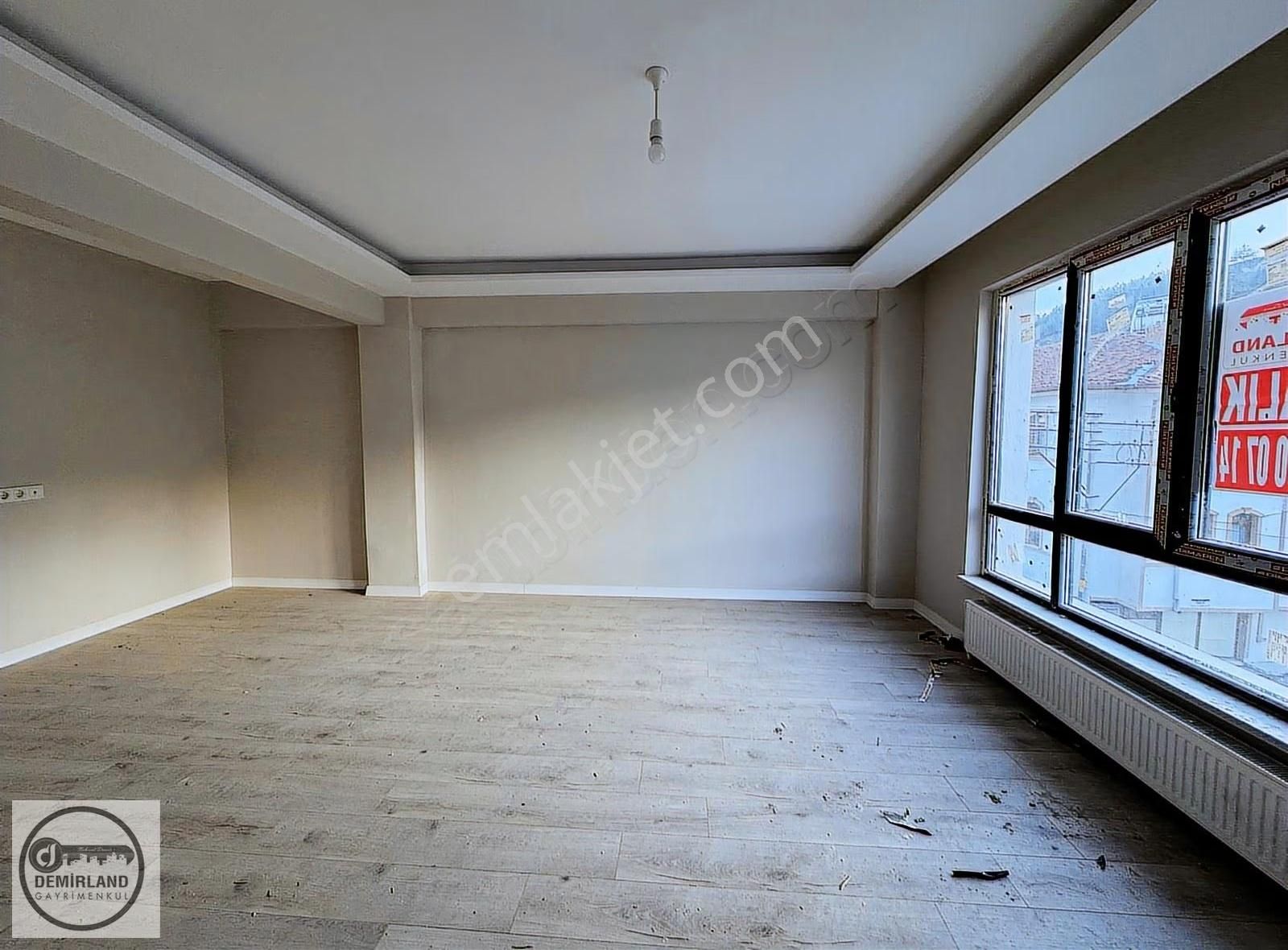 Demirland'dan Kiralık Hastane Çevresinde 2+1 Yenilenmiş Daire - Görsel 13