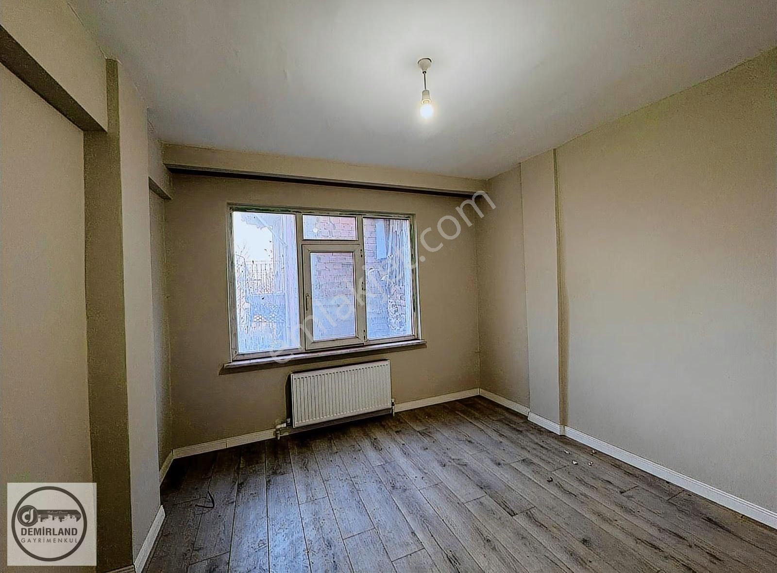 Demirland'dan Kiralık Hastane Çevresinde 2+1 Yenilenmiş Daire - Görsel 3