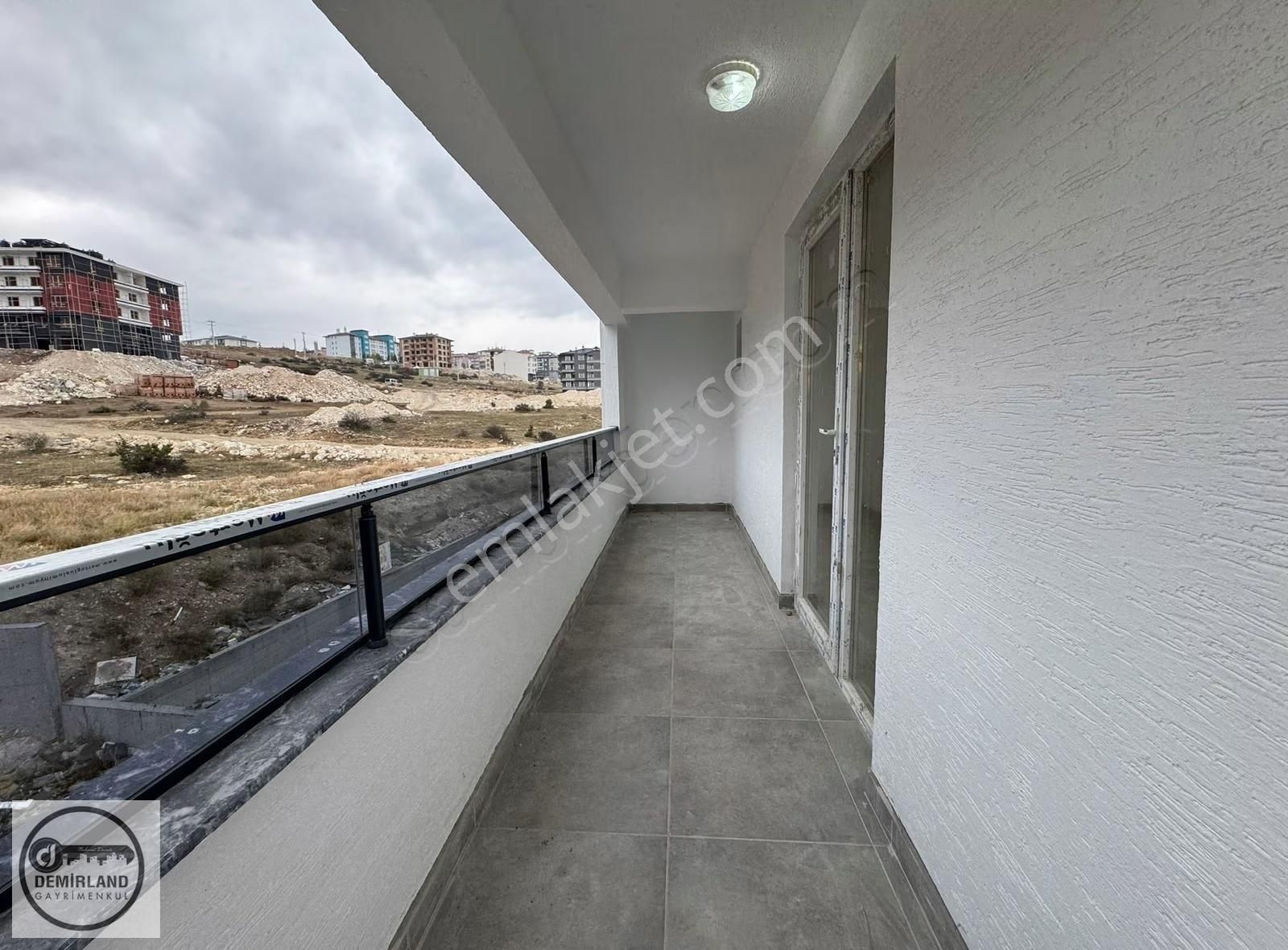 Demirland'dan Kiralık Zafertepe'de Sıfır Lüks 2+1 Daire - Görsel 16