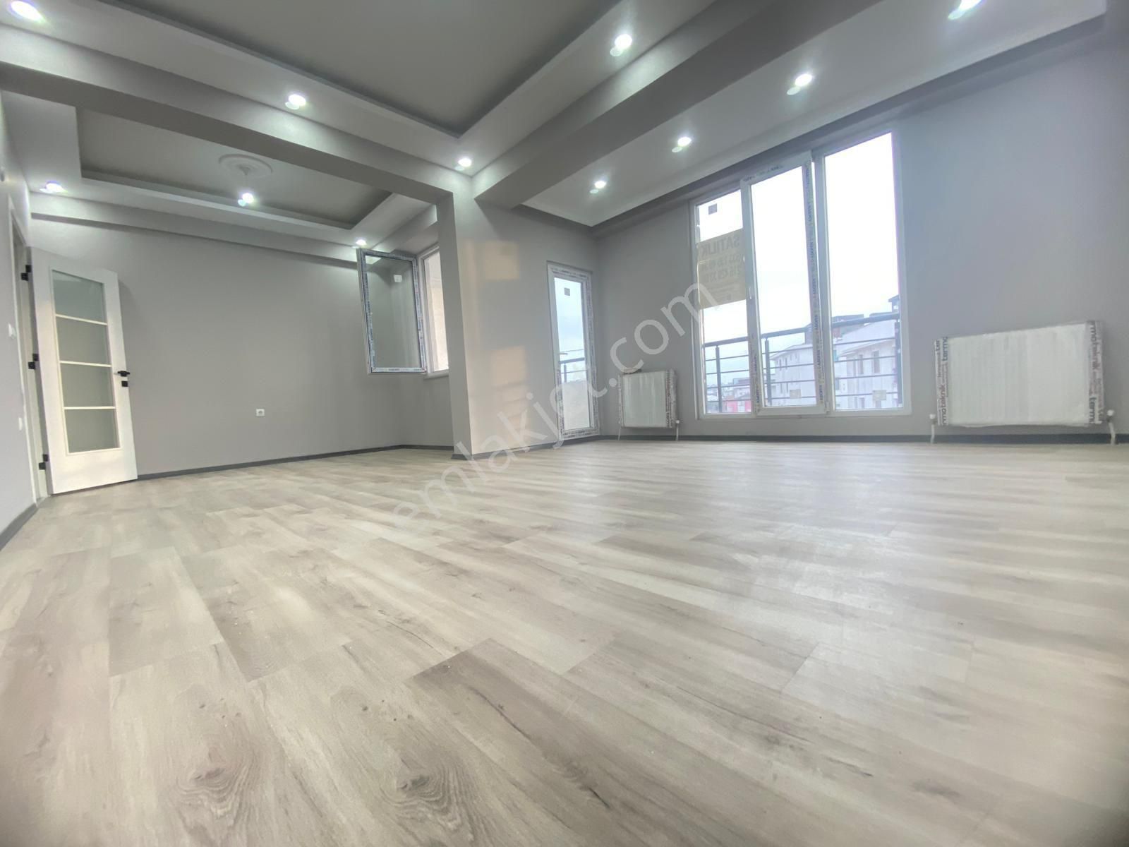 Ekşioğlu Mh. De 5+1 Çatı Dubleks - Görsel 11