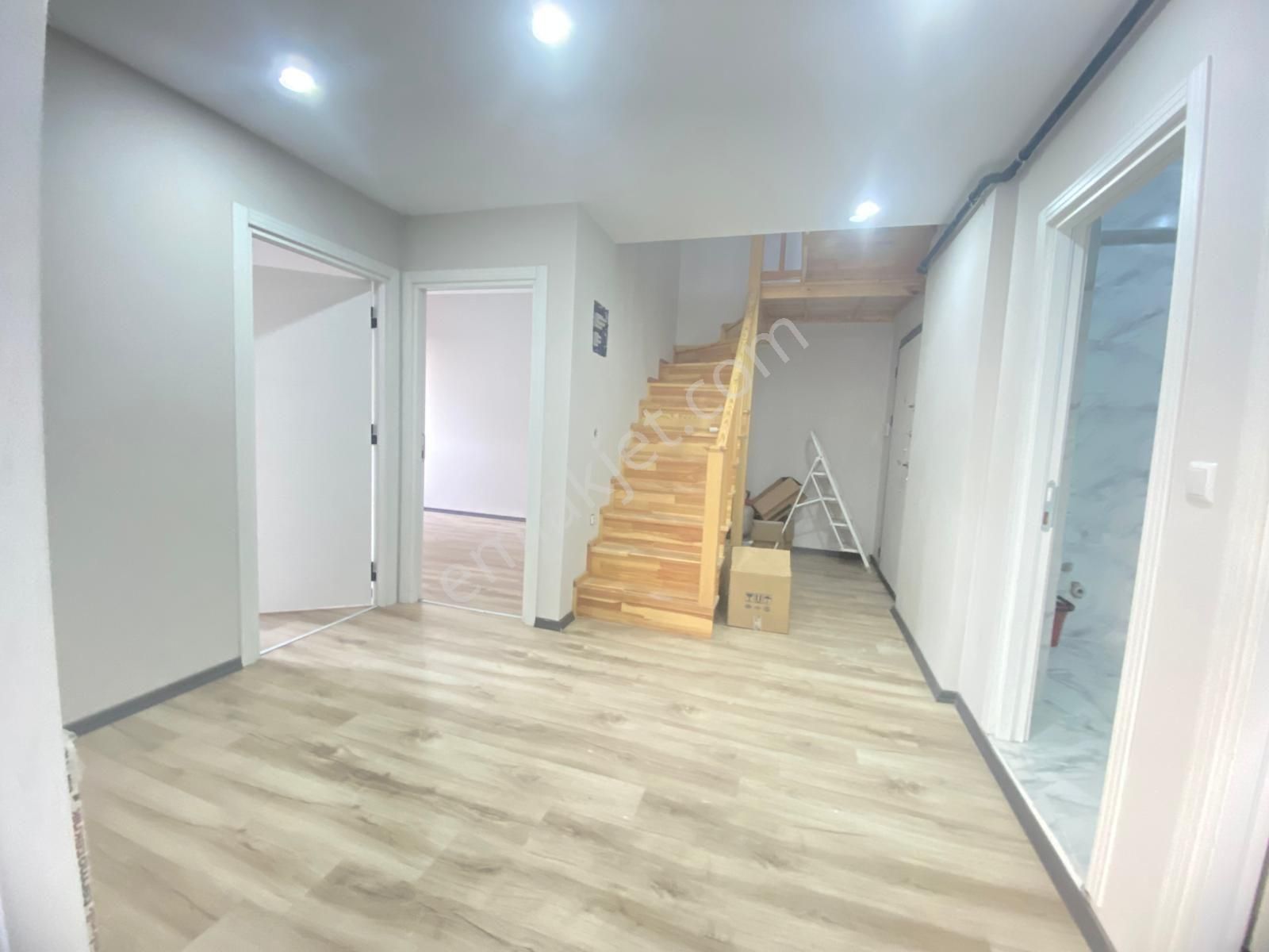 Ekşioğlu Mh. De 5+1 Çatı Dubleks - Görsel 25