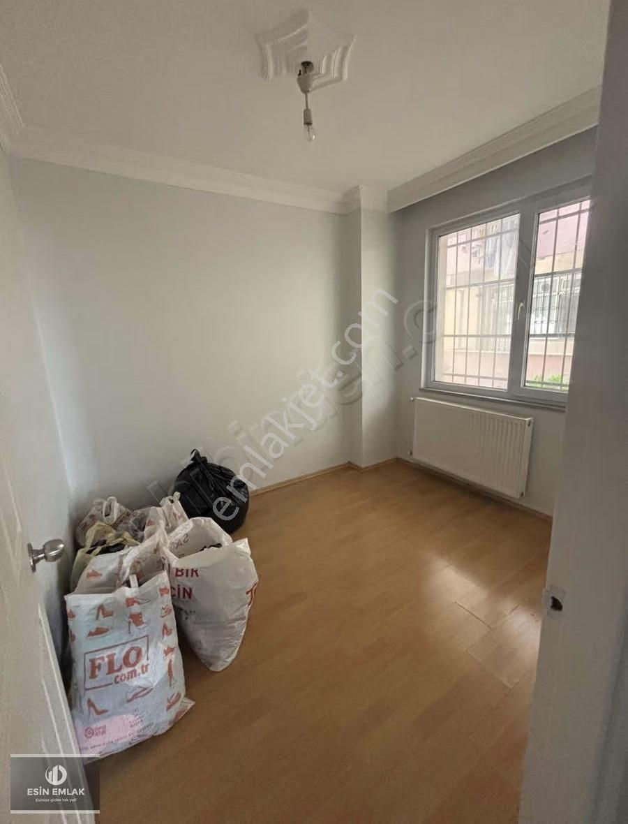 Güzelyalı Mah Ferah Geniş M2'li Balkonlu E'5'e Yakın 3+1 Daire - Görsel 2