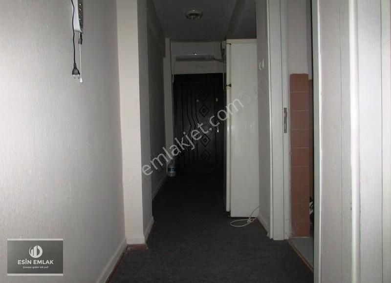 Pendik Çarşıda Kelepir Satılık 1+1 Daire - Görsel 6