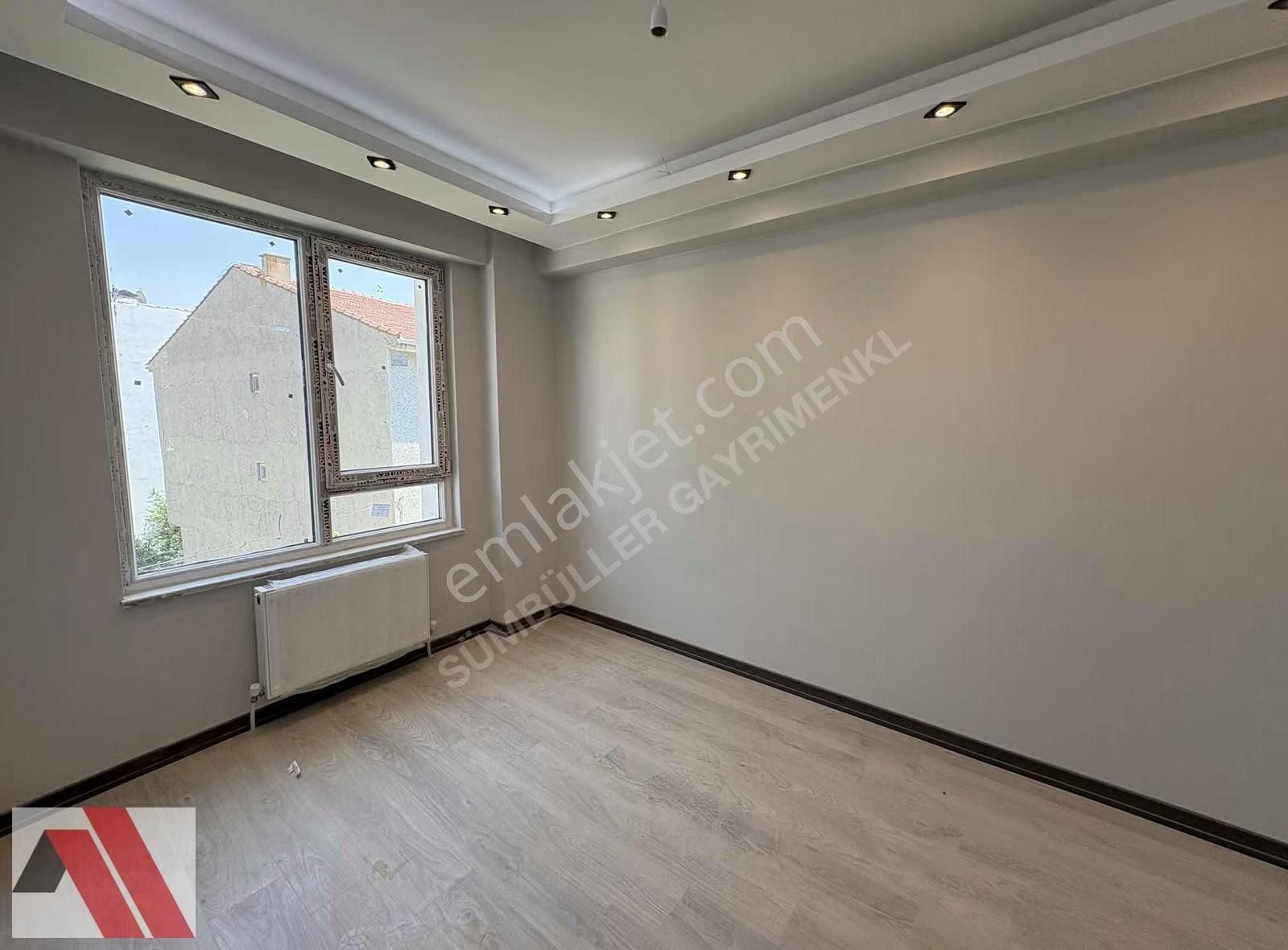 Sümbüller'den Üniversite Yakını Cadde Üstü Y. Isıtmalı 2+0 Daire - Görsel 4