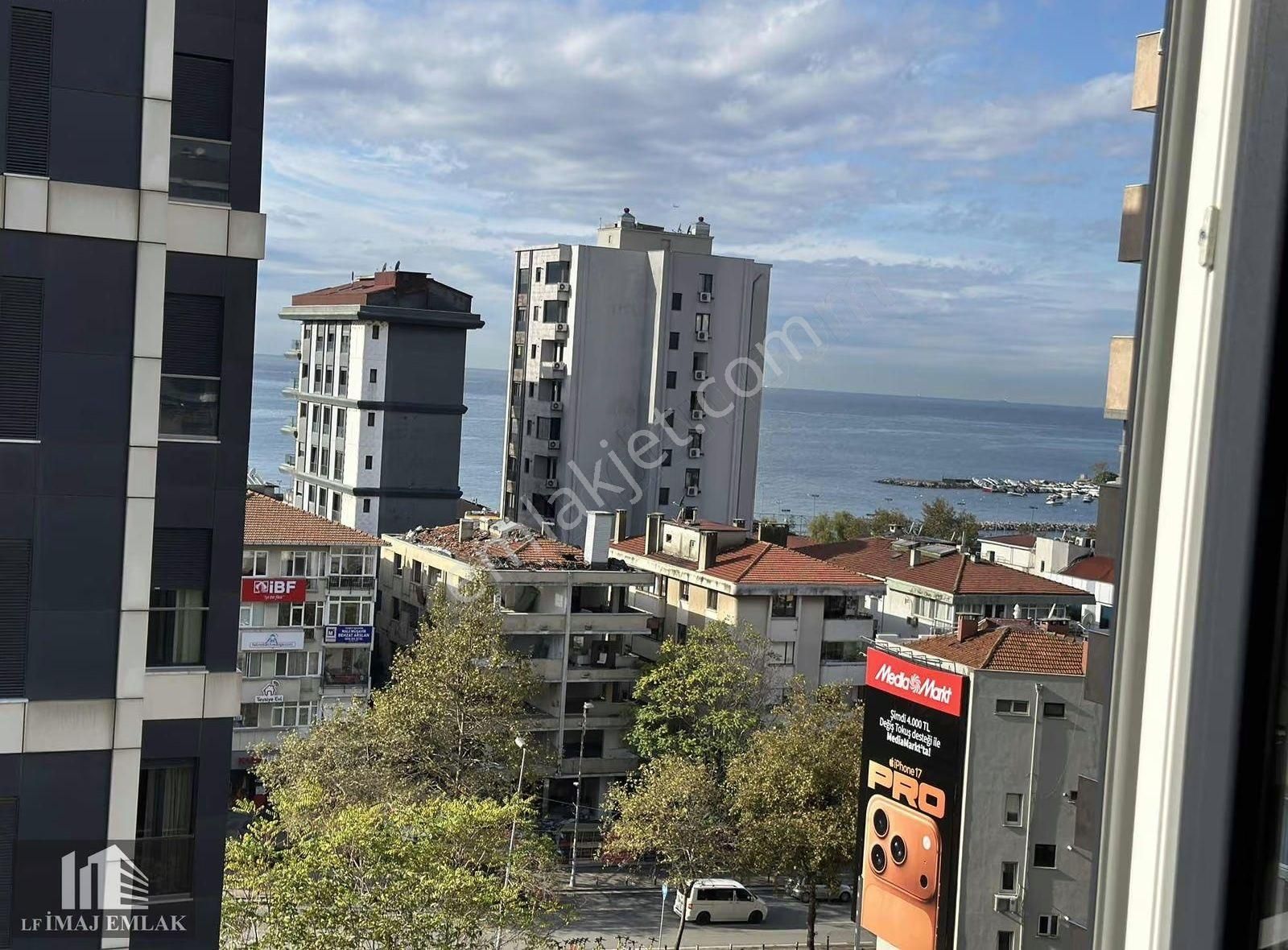 Çatalçeşmede 3+1 Caddeye 2.bina Deniz Manzaralı Full Mobilyalı