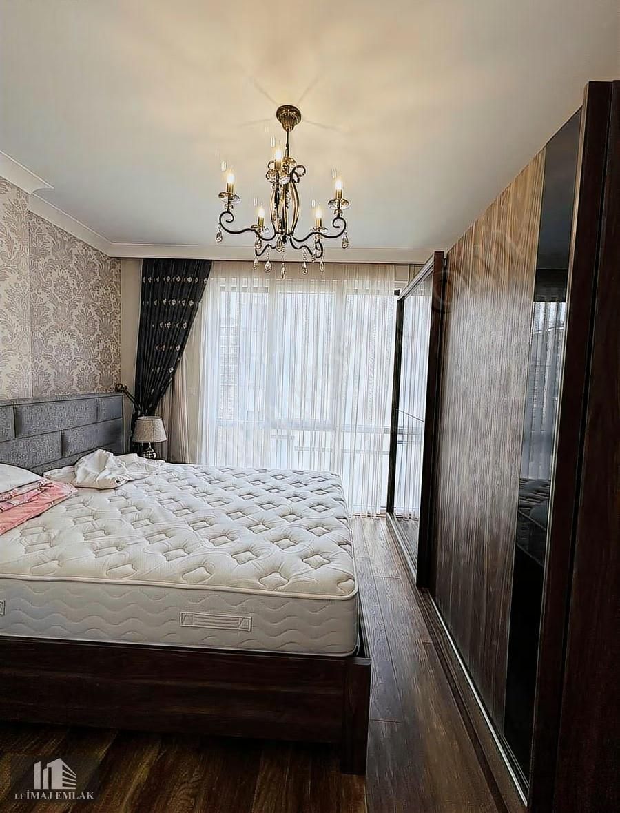 Çatalçeşmede 3+1 Caddeye 2.bina Deniz Manzaralı Full Mobilyalı - Görsel 32