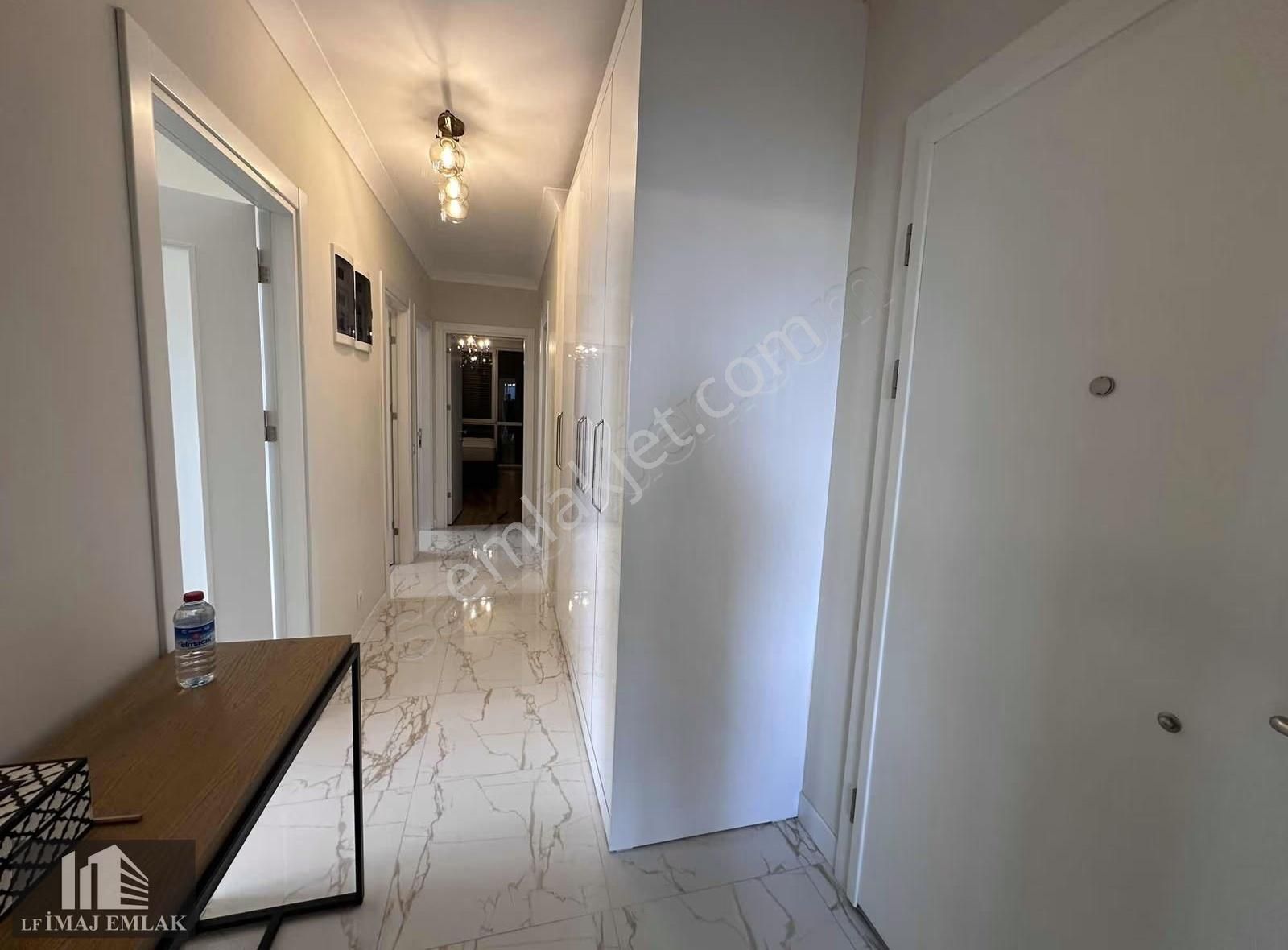 Çatalçeşmede 3+1 Caddeye 2.bina Deniz Manzaralı Full Mobilyalı - Görsel 33