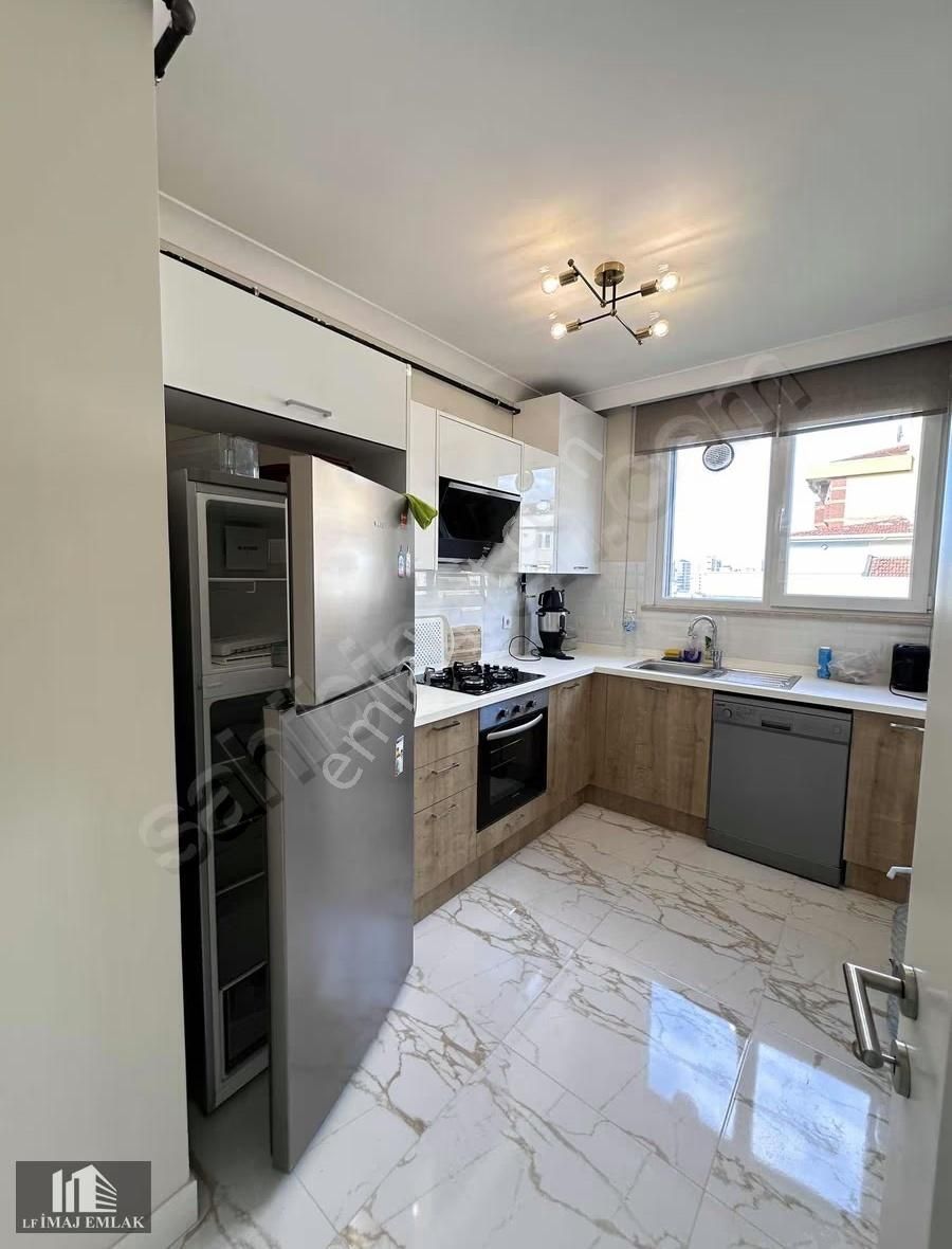 Çatalçeşmede 3+1 Caddeye 2.bina Deniz Manzaralı Full Mobilyalı - Görsel 7