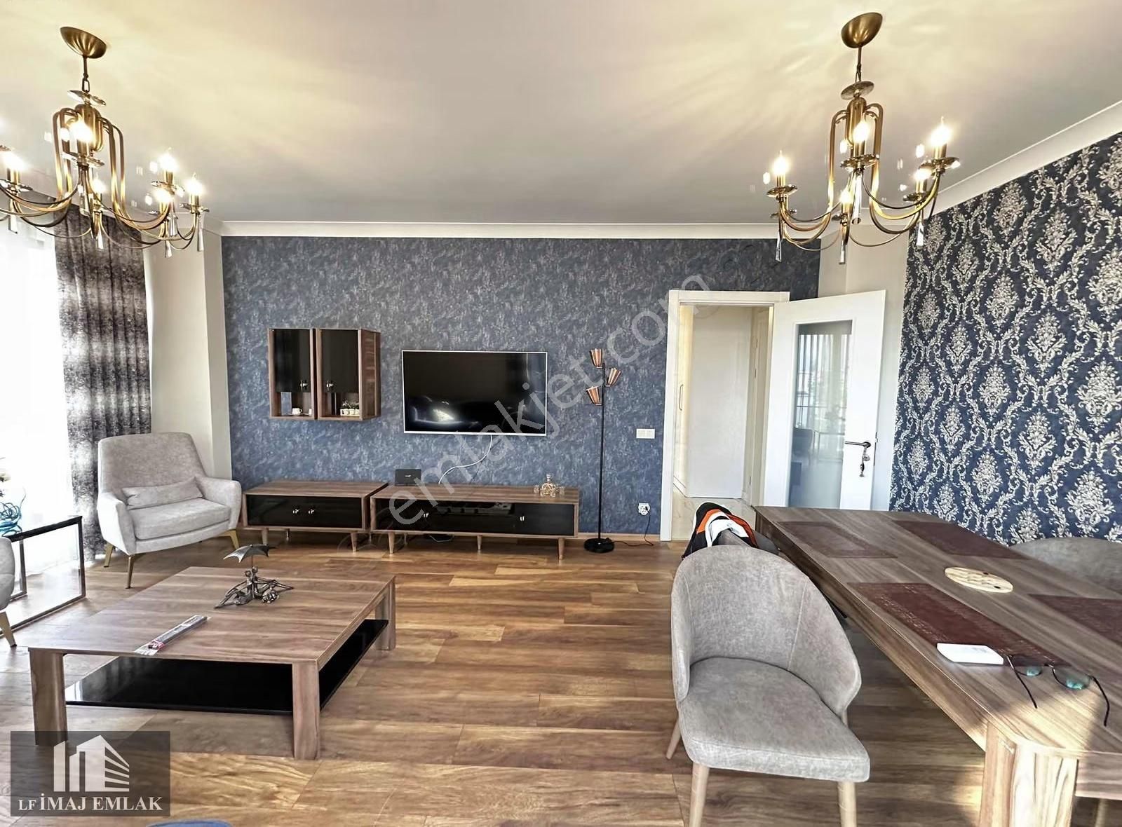 Çatalçeşmede 3+1 Caddeye 2.bina Deniz Manzaralı Full Mobilyalı - Görsel 19