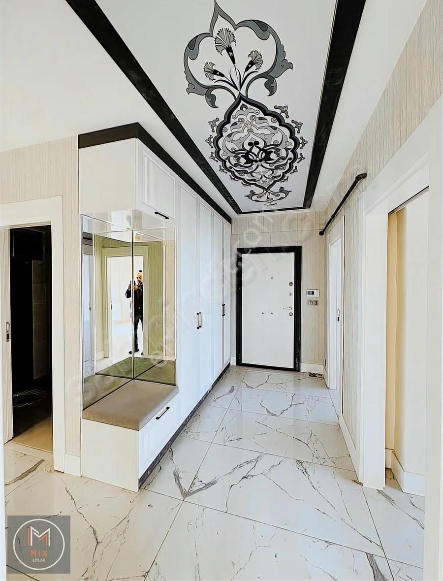 Küçükali'de Süper Lüks Meskenli 3+1 Daire - Görsel 6