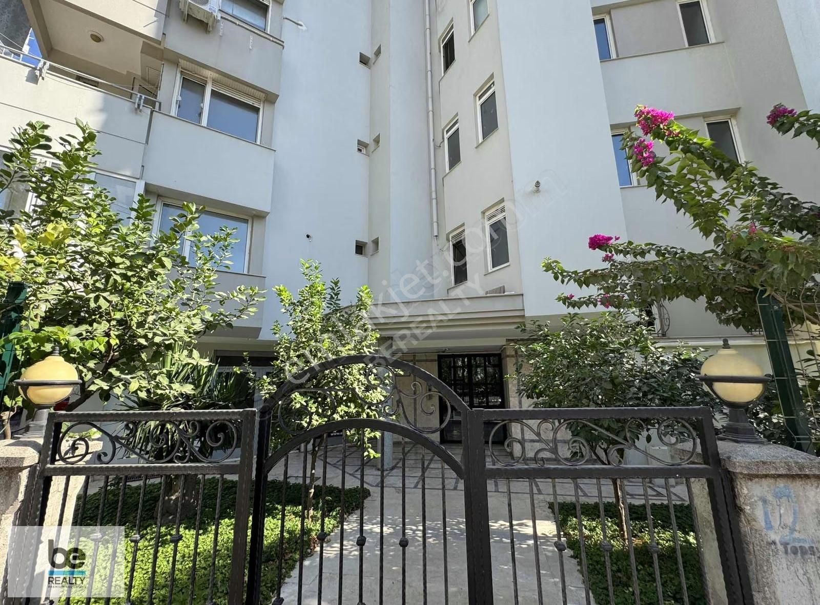 Larada Geniş 3+1 Satılık Daire - Görsel 15