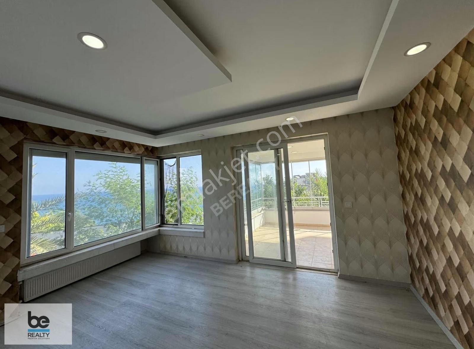 Larada Geniş 3+1 Satılık Daire - Görsel 8