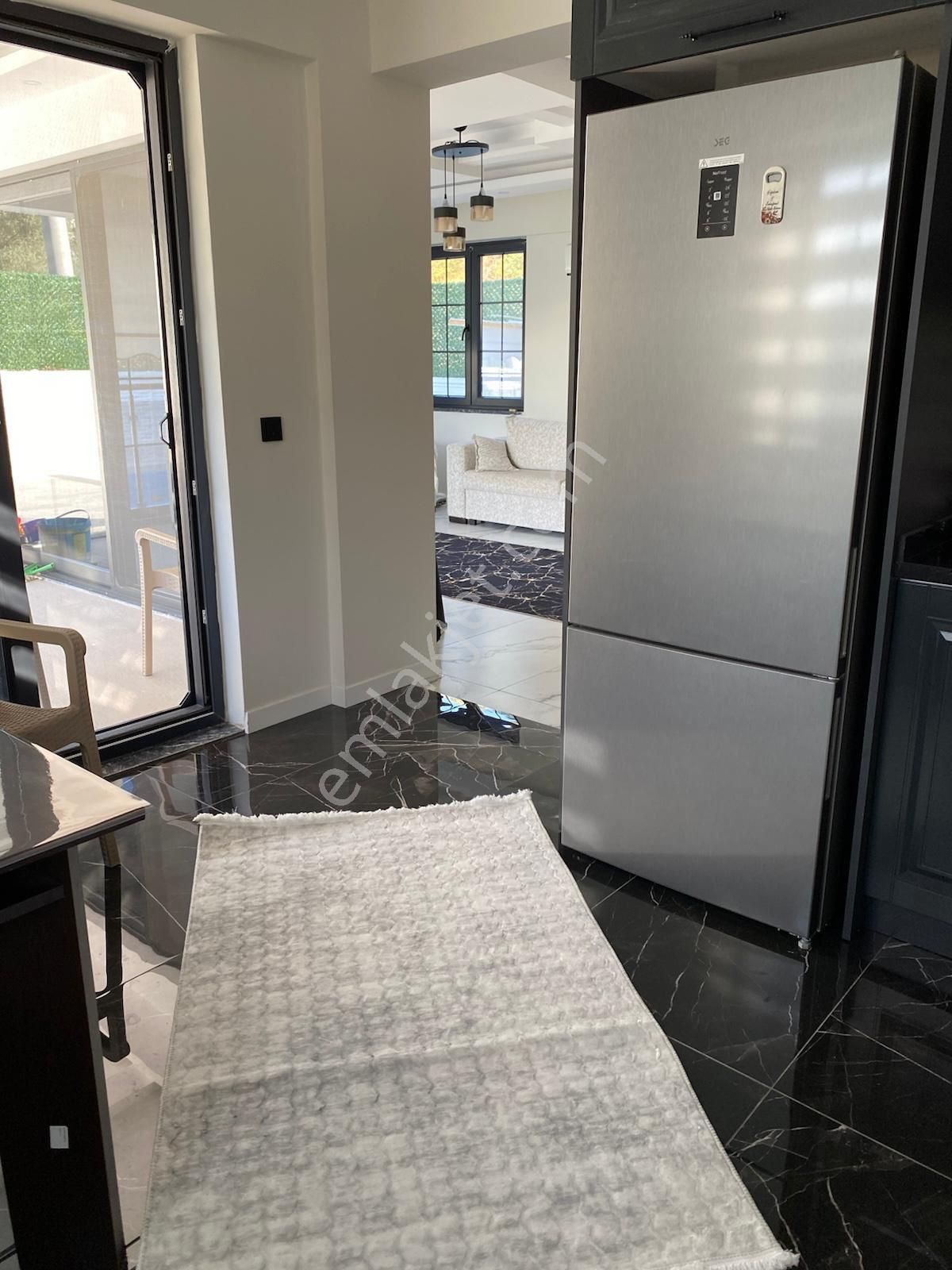 Sahibinden Tam Müstakil Havuzlu Villa - Görsel 16