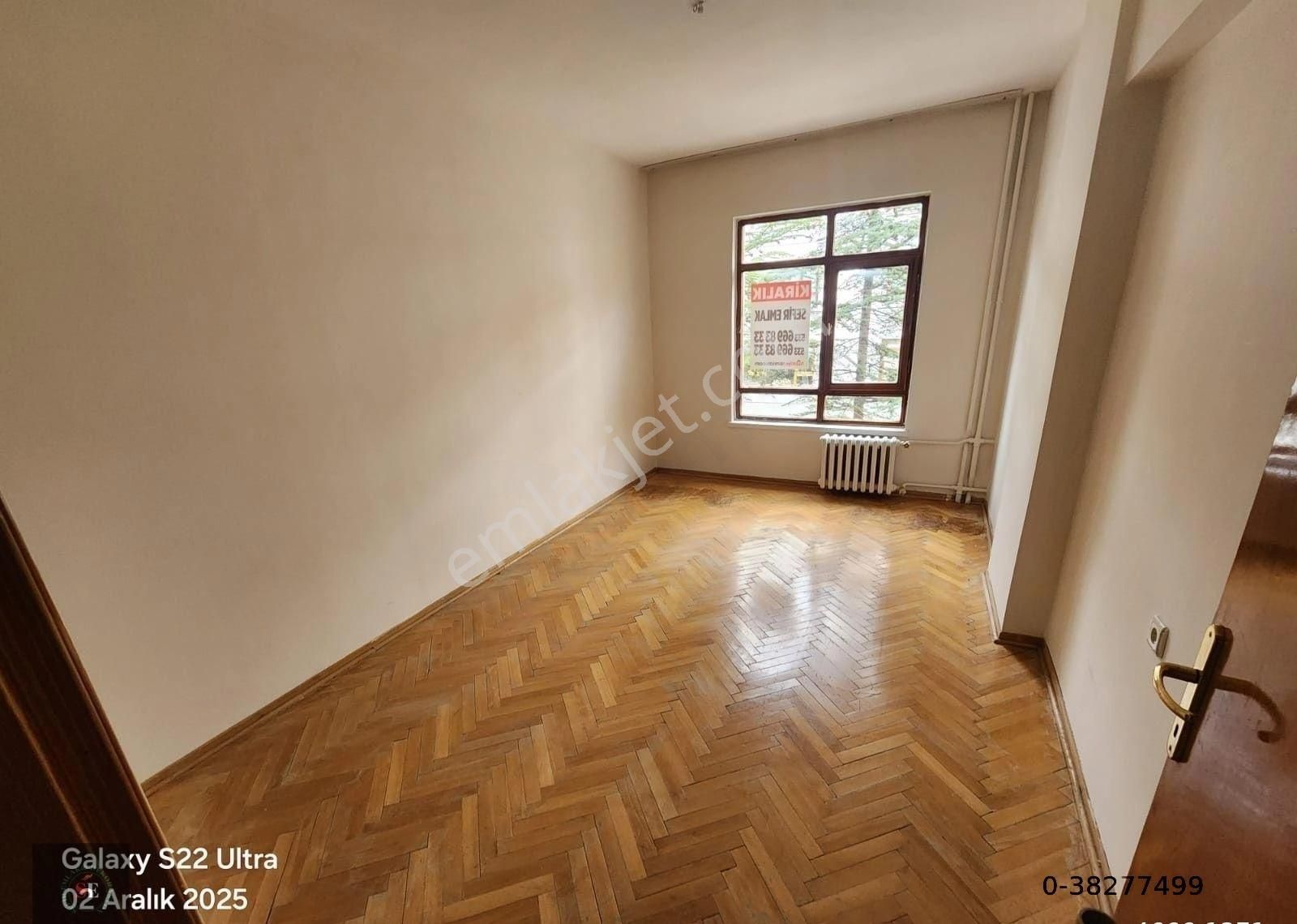 Bahçelievler'de Satılık 2+1 Daire Ara Kat Ön Cep,otoparklı Merkezi Isınma - Görsel 7