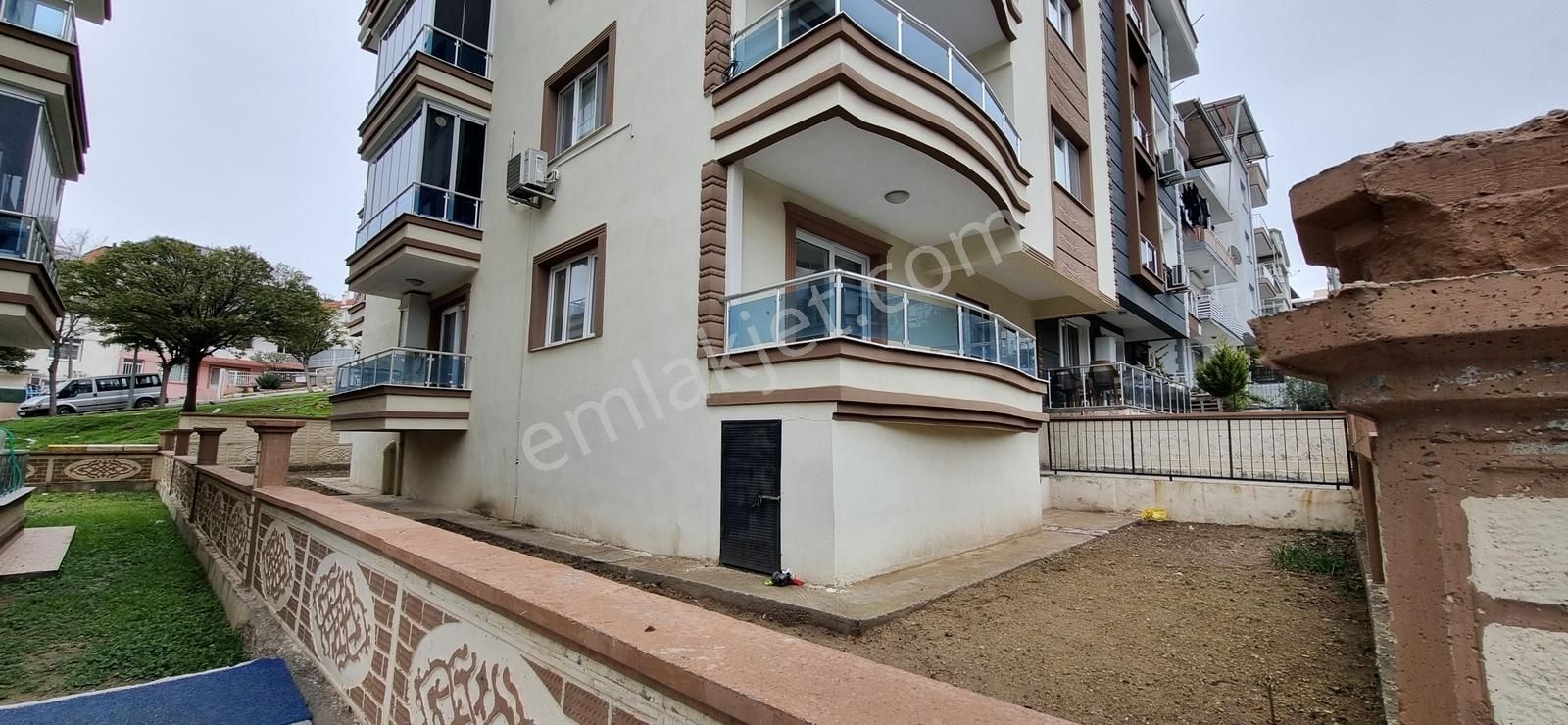 Geniş 3+1 Menemen Uğurmumcu Mahallesinde Devlet Hastanesi Yakını - Görsel 8