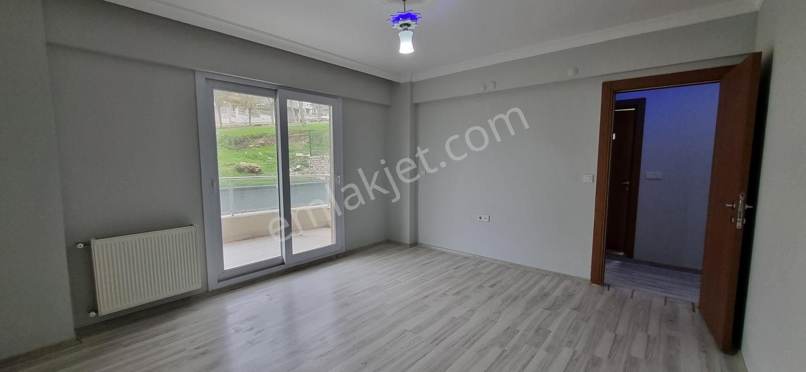 Geniş 3+1 Menemen Uğurmumcu Mahallesinde Devlet Hastanesi Yakını - Görsel 32