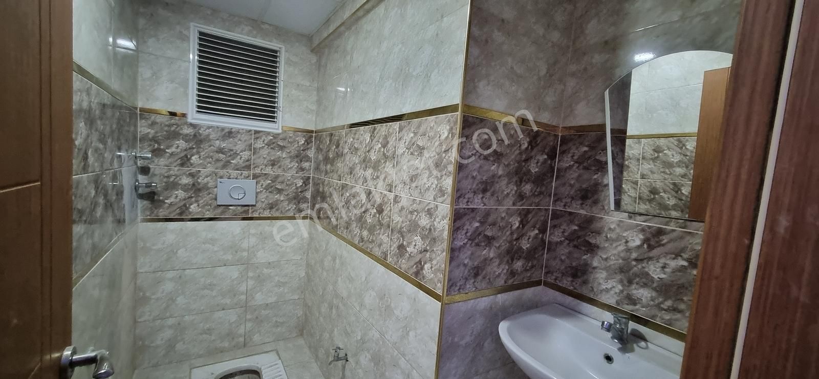 Geniş 3+1 Menemen Uğurmumcu Mahallesinde Devlet Hastanesi Yakını - Görsel 24